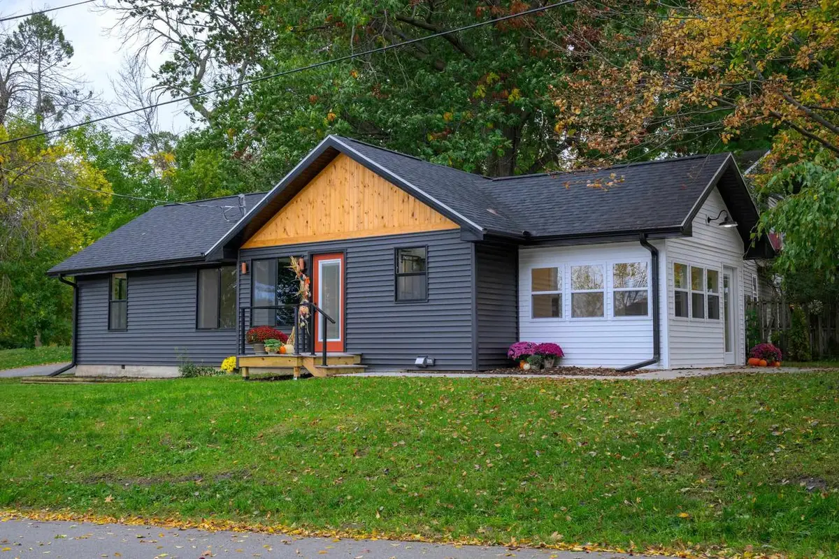 3101 Shadyside Drive, Stoughton, WI 53589 - #1