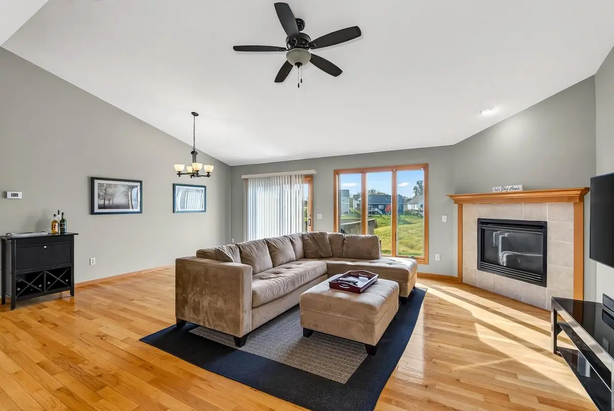 124 Marcie Drive, Brooklyn, WI 53521 - #1