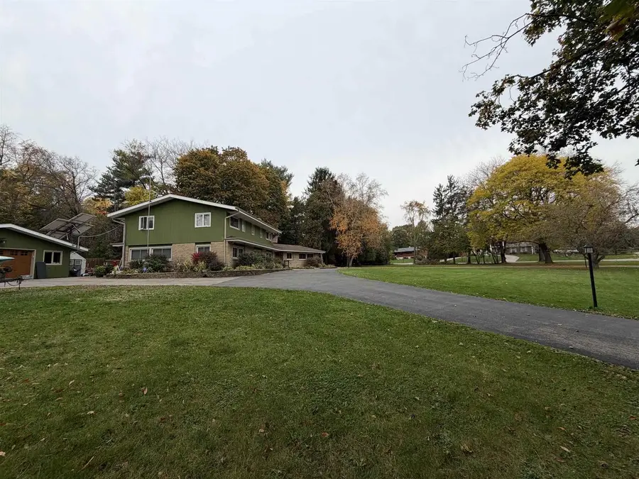 715 N Marion Avenue, Janesville, WI 53548 - #2