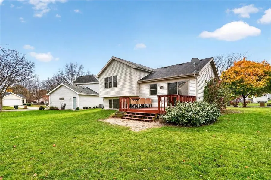 7126 Heather Glen Drive, Madison, WI 53719 - #2