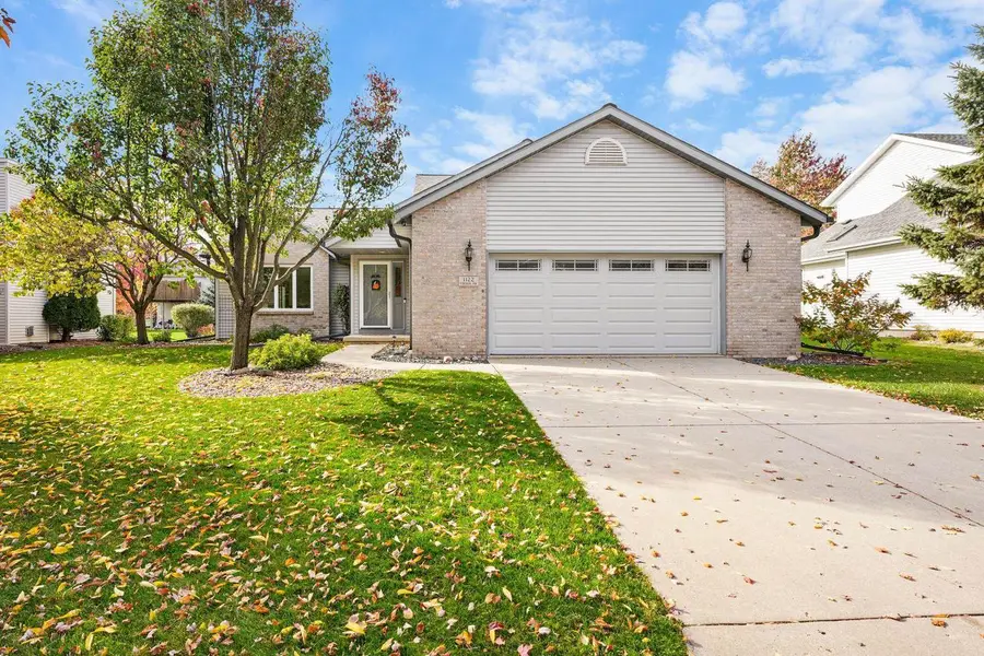 1122 Virdon Drive, Sun Prairie, WI 53590 - #2