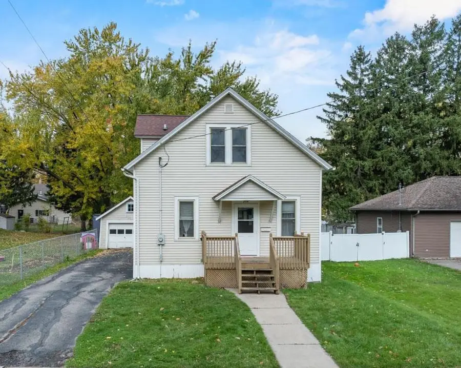 204 N HINMAN AVENUE, Marshfield, WI 54449 - Image #3