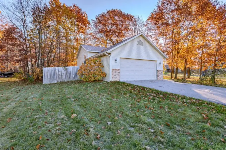 2054 JOSEPHINE LANE, Kronenwetter, WI 54455 - Image #3