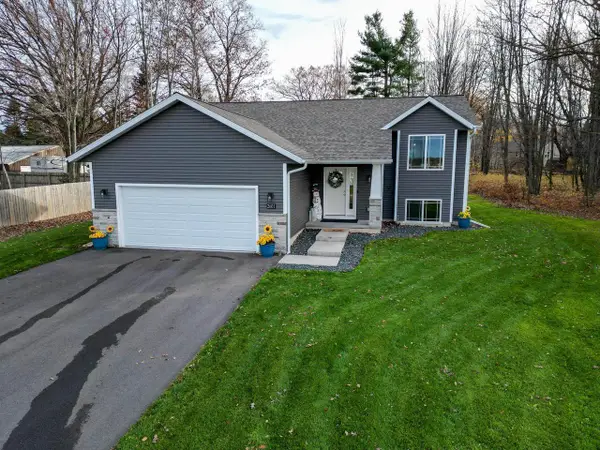 2601 ANNAMARIE DRIVE, Kronenwetter, WI 54455