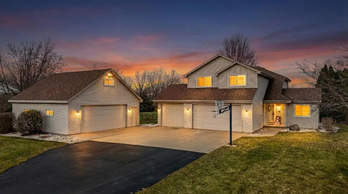 7551 SUNBURST LANE, Neenah, WI 54956 - Image #1