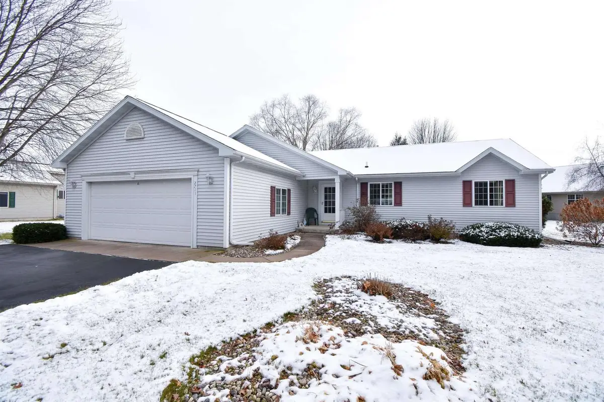 2711 PORTER ROAD, Plover, WI 54467 - Image #1