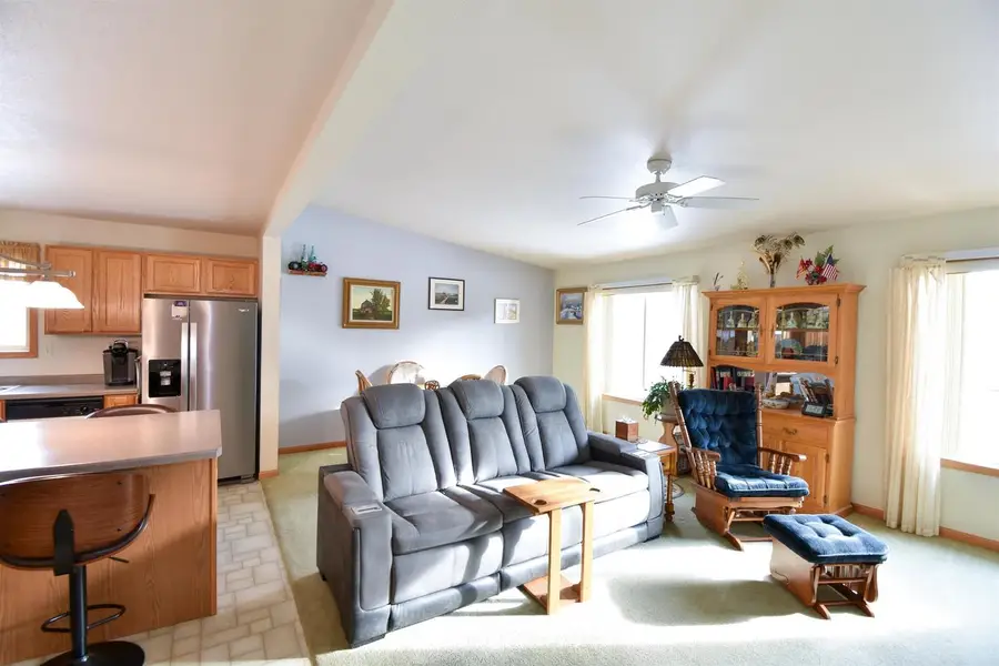 2711 PORTER ROAD, Plover, WI 54467 - Image #2