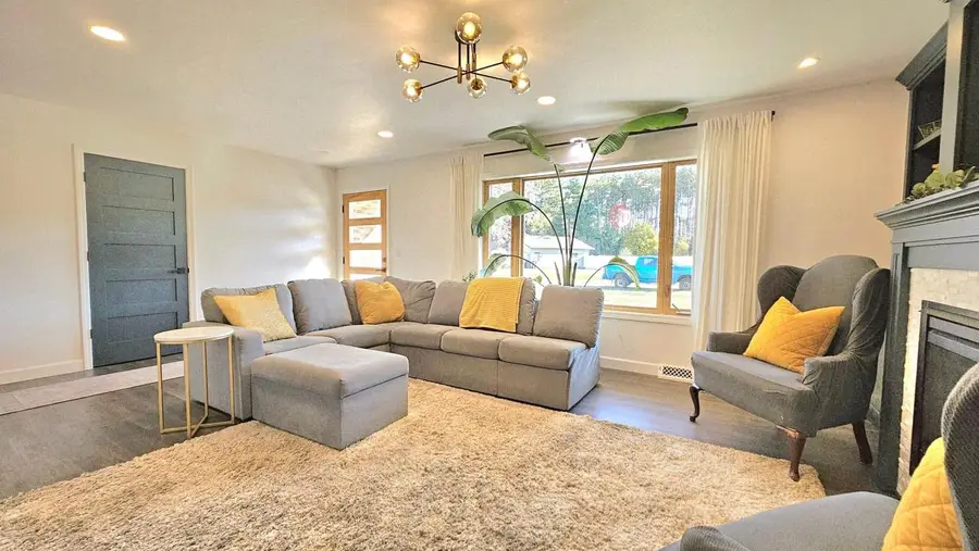 1231 SPRUCE DRIVE, Plover, WI 54467 - Image #3