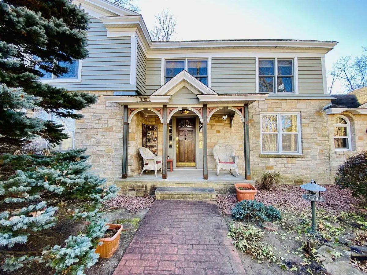 2321 JELINSKI CIRCLE, Plover, WI 54467 - Image #1