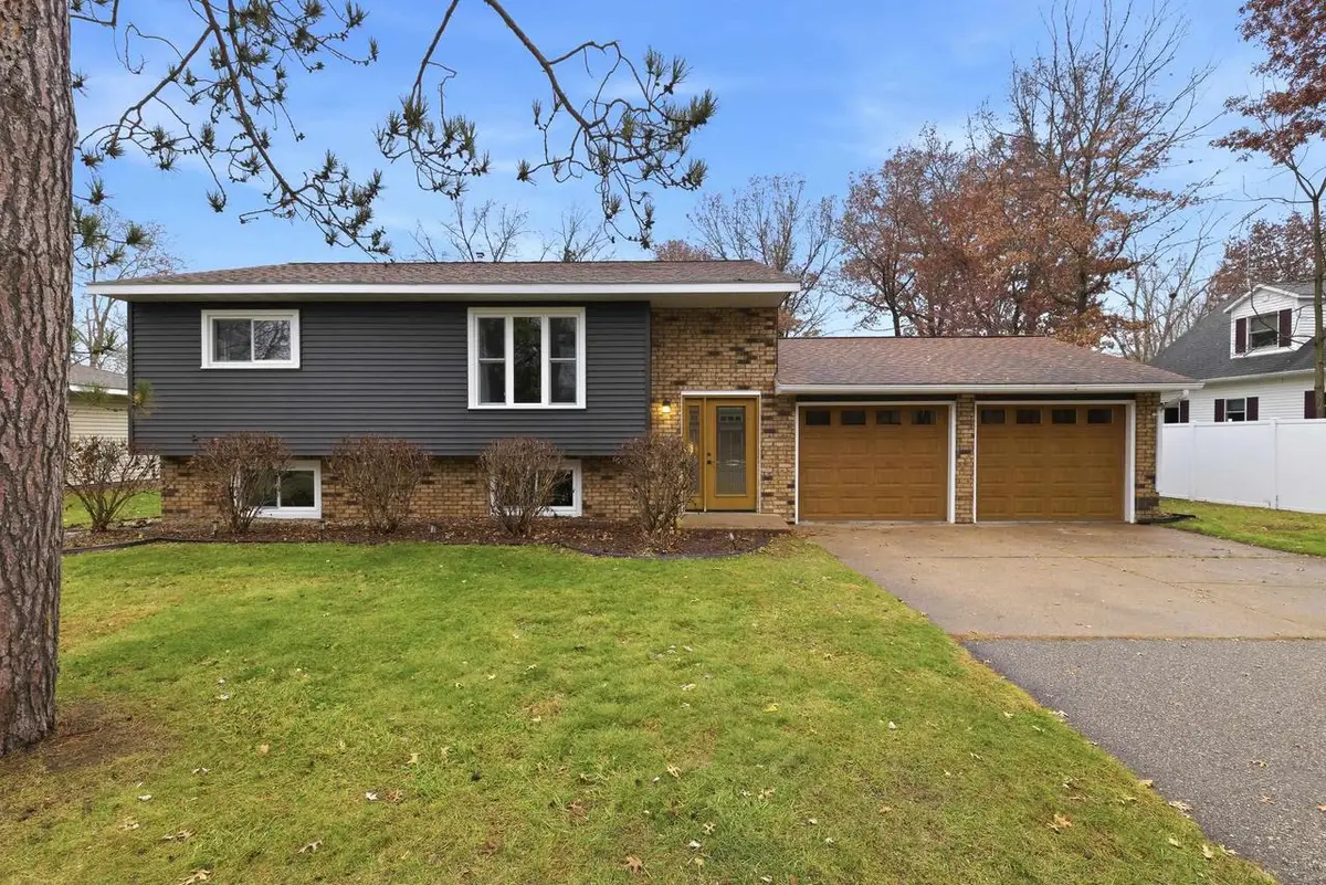 3008 HEFFRON STREET, Stevens Point, WI 54481 - Image #1