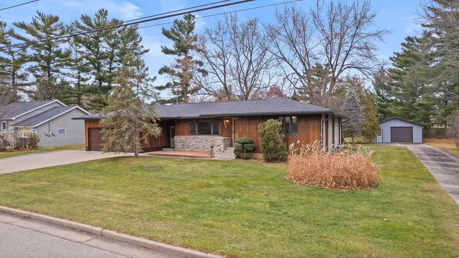 445 PEPPER AVENUE, Wisconsin Rapids, WI 54494 - Image #2