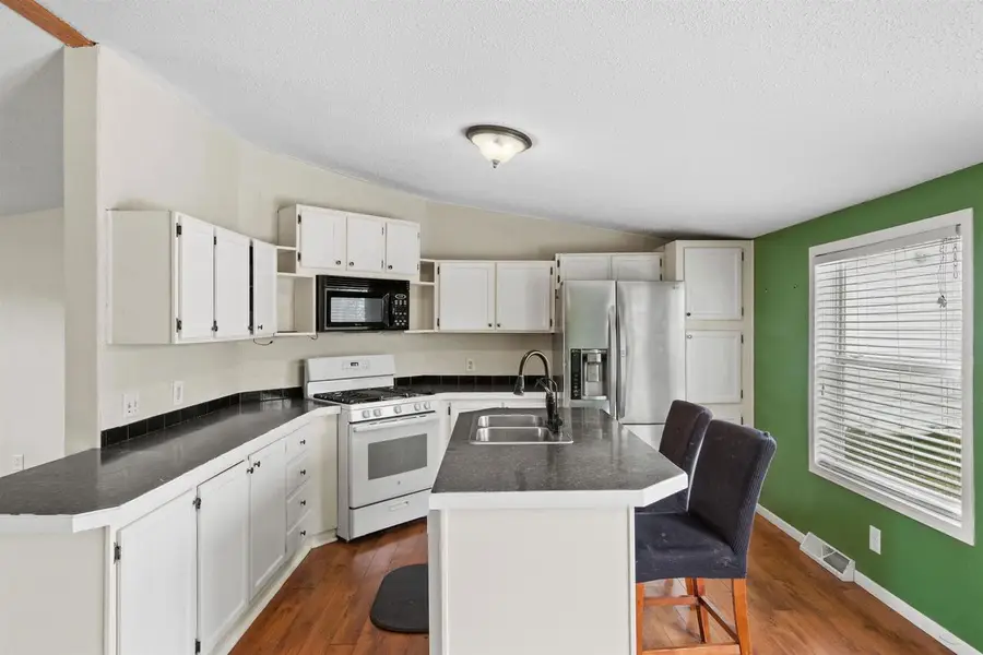 7637 BLUFF DRIVE, Arpin, WI 54410 - Image #2