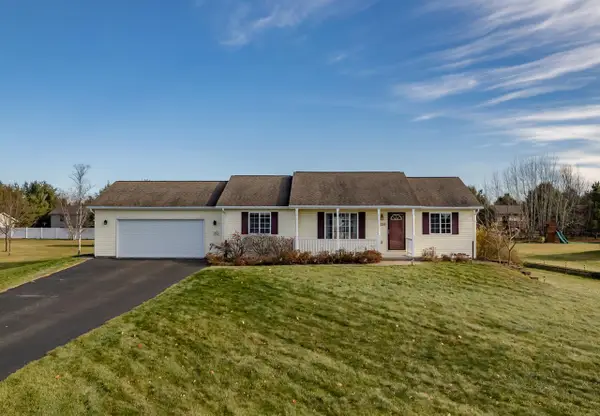 2256 FALCON CREST COURT, Kronenwetter, WI 54455