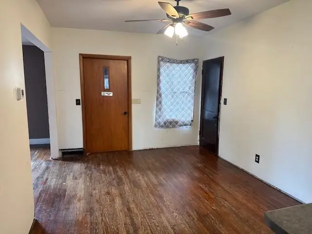 407 GRAND AVENUE, Neillsville, WI 54456 - Image #2