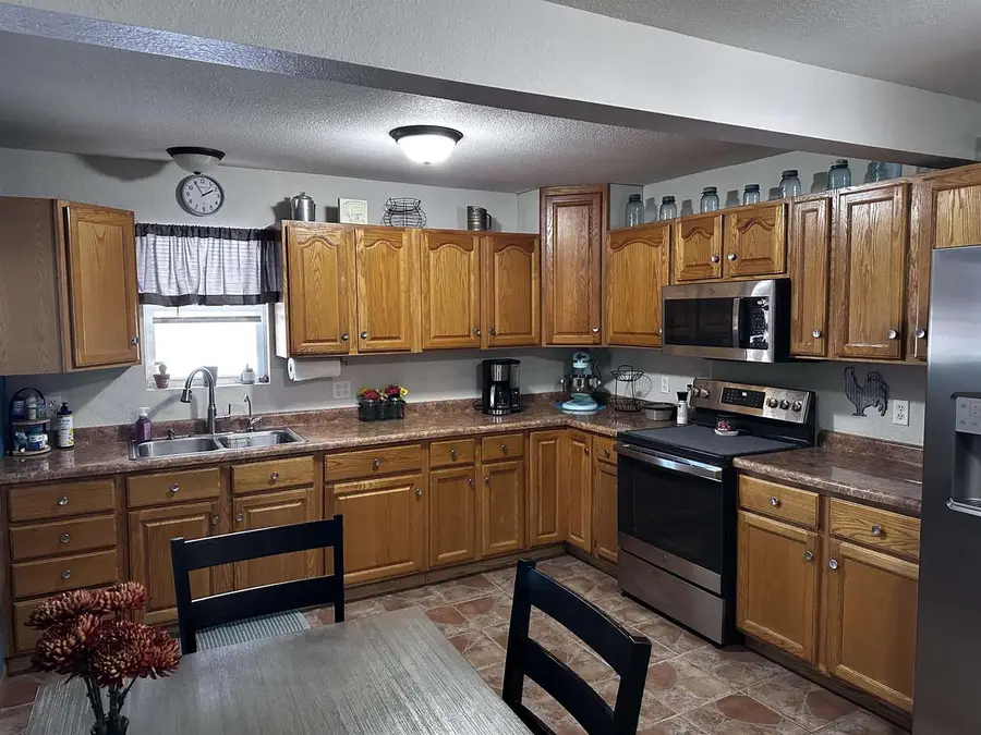 174438 CYPRESS LANE, Hatley, WI 54440 - Image #3