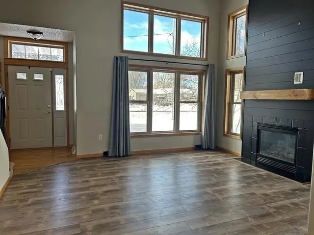 2511 S APPLE AVENUE, Marshfield, WI 54449 - Image #2