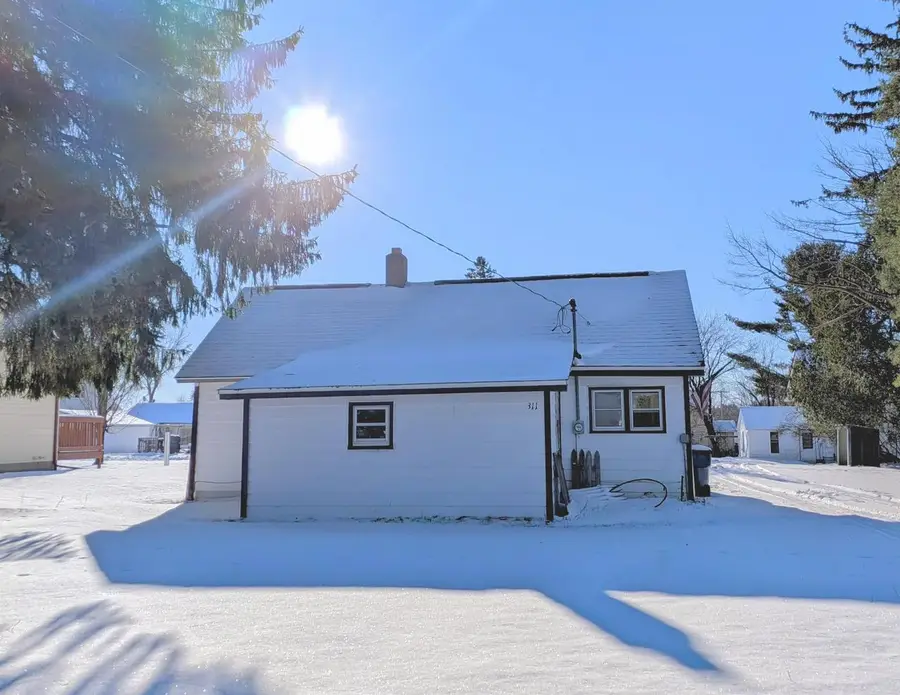 311 SECOND STREET, Rosholt, WI 54473 - Image #2