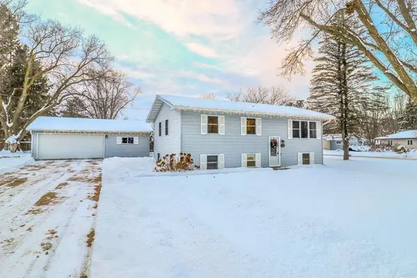 2700 S TAMARACK STREET, Marshfield, WI 54449