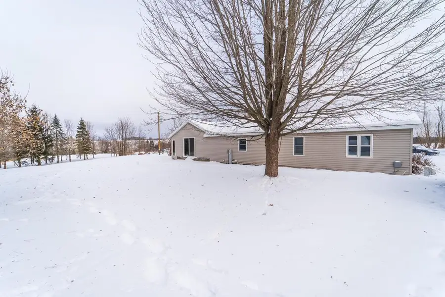 221511 COUNTY ROAD B, Marathon, WI 54448 - Image #3