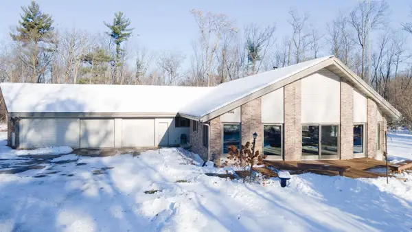 3745 OAK MORAINE COURT, Stevens Point, WI 54482