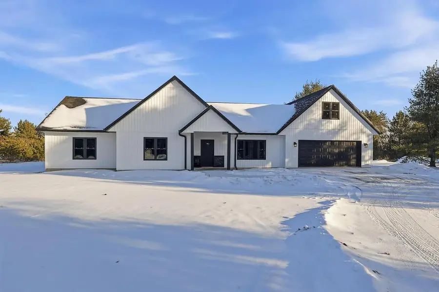 1586 OLD HIGHWAY 51, Kronenwetter, WI 54455 - Image #2