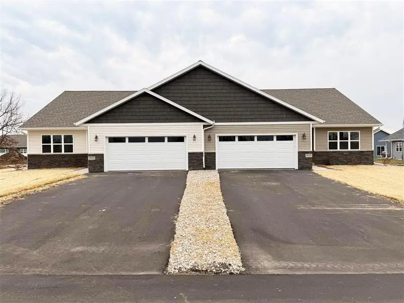 935 MORNING STAR LANE, Plover, WI 54467 - #2