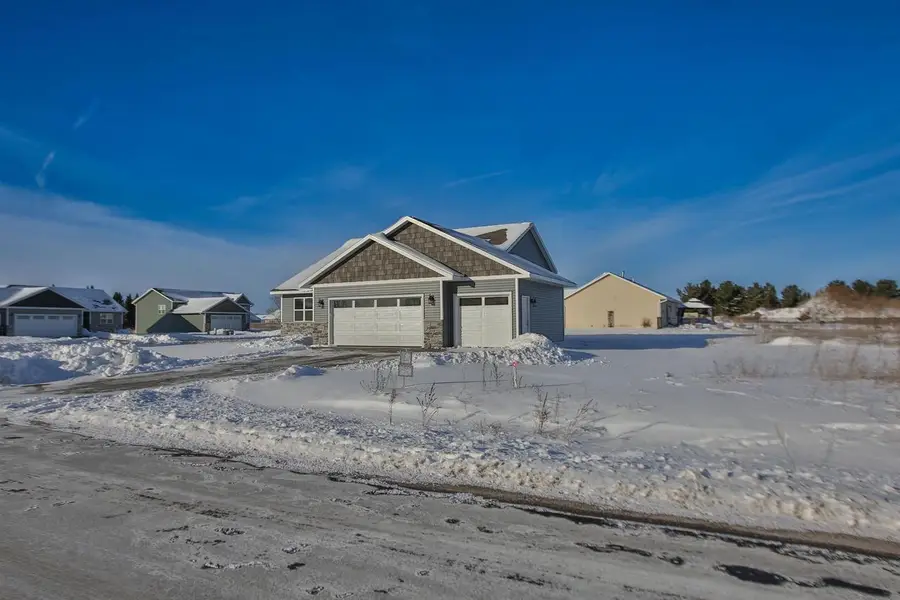 640 STILL WATERS LANE, Plover, WI 54467 - Image #3