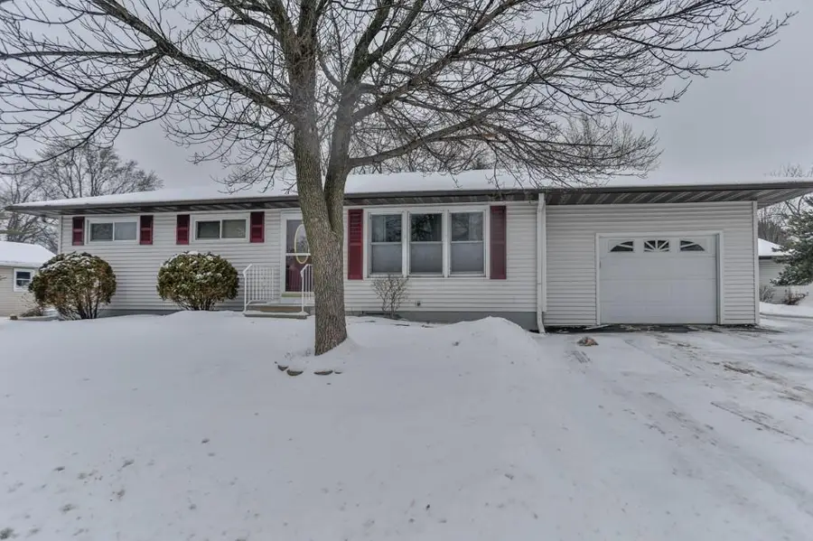 917 S 17TH AVENUE, Wausau, WI 54401 - Image #2