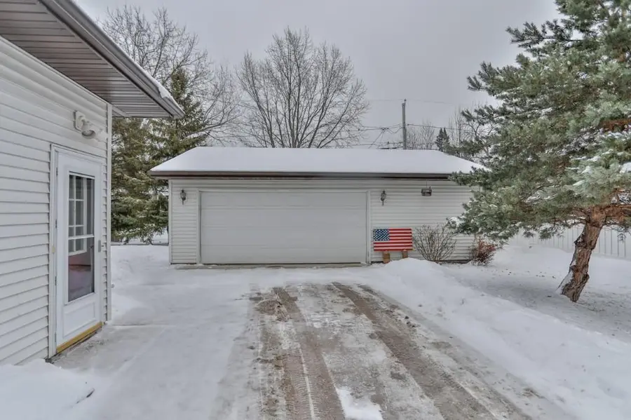 917 S 17TH AVENUE, Wausau, WI 54401 - Image #3