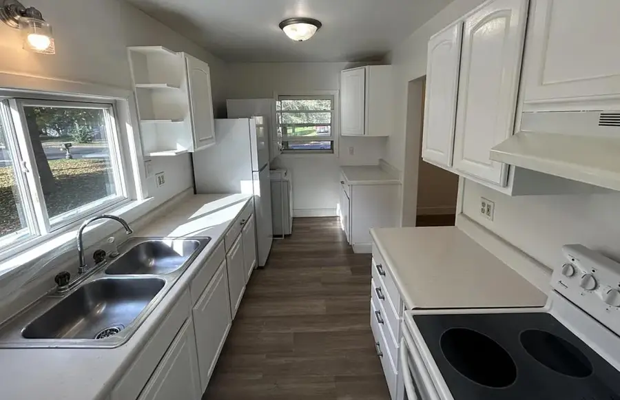 1503 S 3RD AVENUE, Wausau, WI 54403 - Image #2