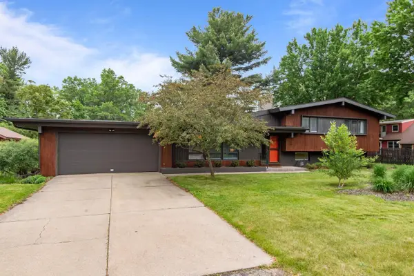 24 HAZELWOOD DRIVE, Stevens Point, WI 54467