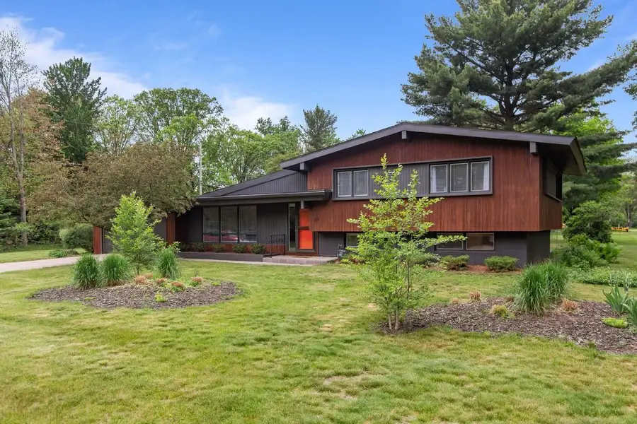 24 HAZELWOOD DRIVE, Stevens Point, WI 54467 - Image #2