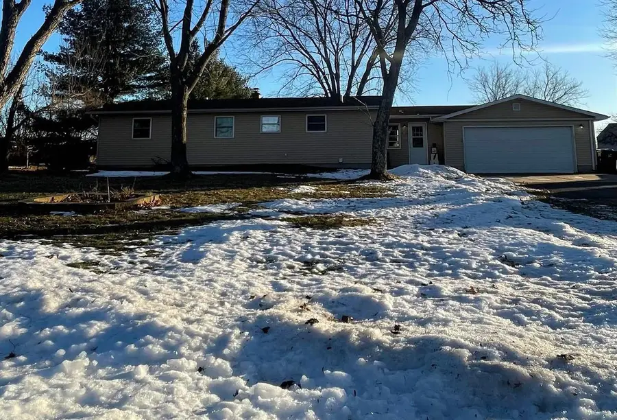 8113 JACKSON STREET, Pittsville, WI 54466 - #2