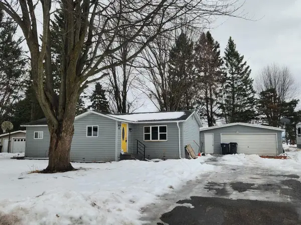 305 W ROBERTS STREET, Spencer, WI 54449