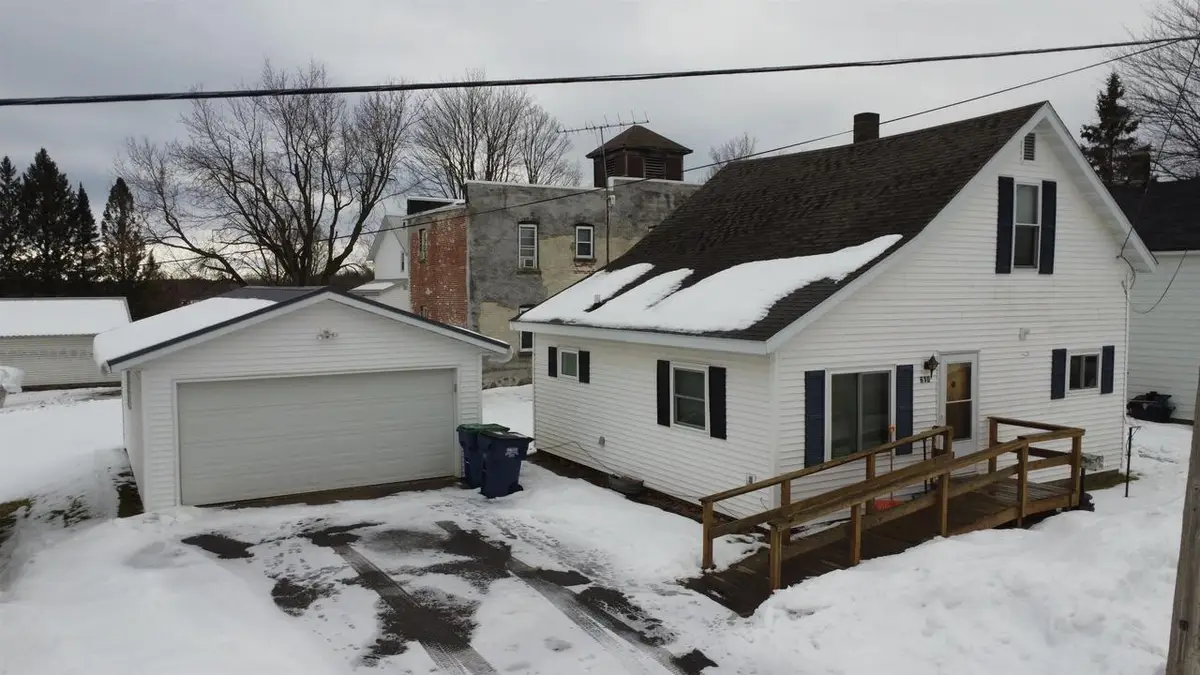 610 FLINT AVENUE, Mattoon, WI 54450 - #1