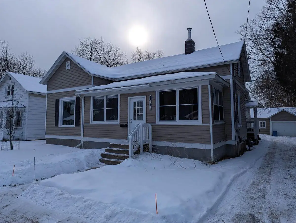 1942 WATER STREET, Stevens Point, WI 54481 - #1