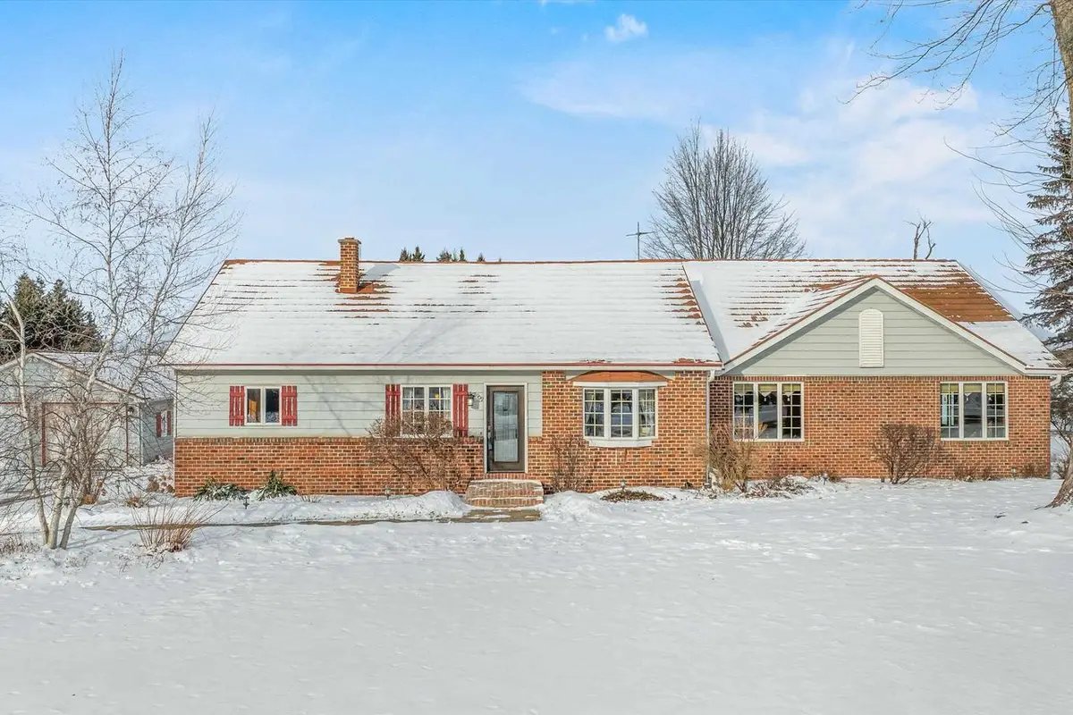 2909 W MANN STREET, Marshfield, WI 54449 - Image #1