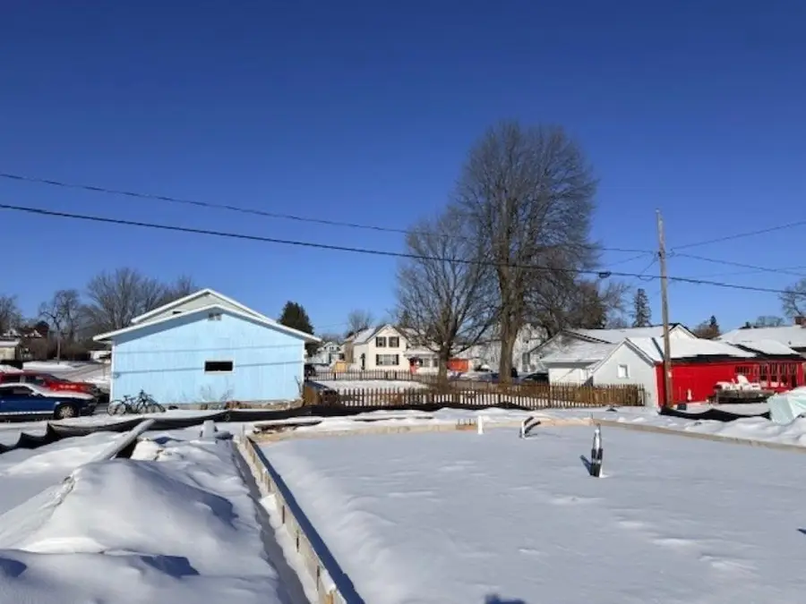 305 S KYES STREET #A & B, Merrill, WI 54452 - Image #2