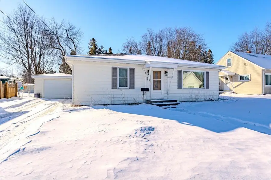 619 W RANDOLPH STREET, Wausau, WI 54401 - Image #2