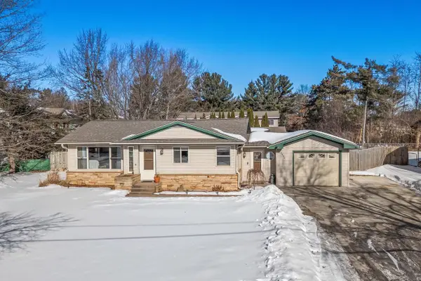 2800 RIVER DRIVE, Plover, WI 54467