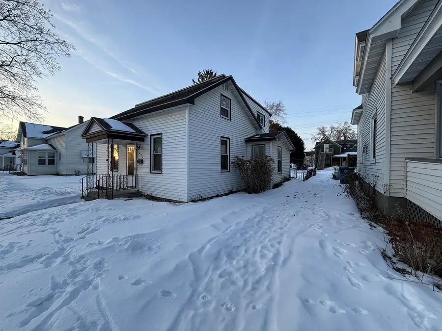624 E BRIDGE STREET, Wausau, WI 54403 - #2