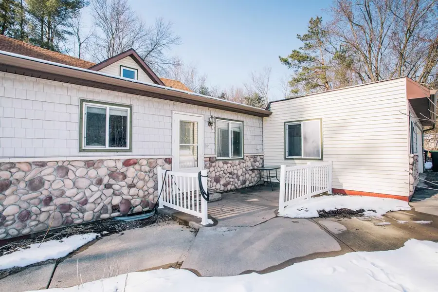 2204 BLACK RIVER ROAD, Neillsville, WI 54456 - #2