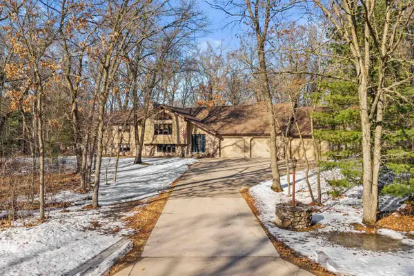 5570 APPLEWOOD COURT, Stevens Point, WI 54482