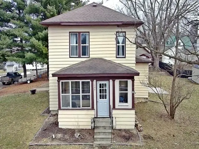 109 W 15TH STREET, Neillsville, WI 54456 - #2