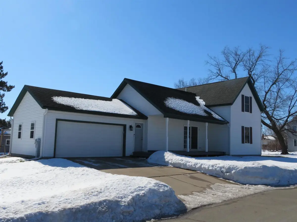 615 CHIPPEWA STREET, Merrill, WI 54452 - #1