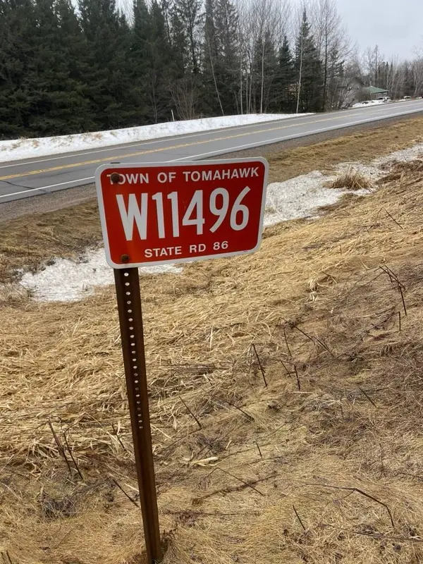 W11496 STATE HIGHWAY 86, Tomahawk, WI 54487