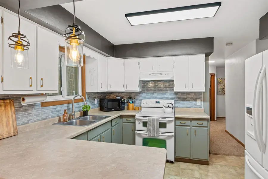 1011 PORT ROAD, Port Edwards, WI 54469 - #2