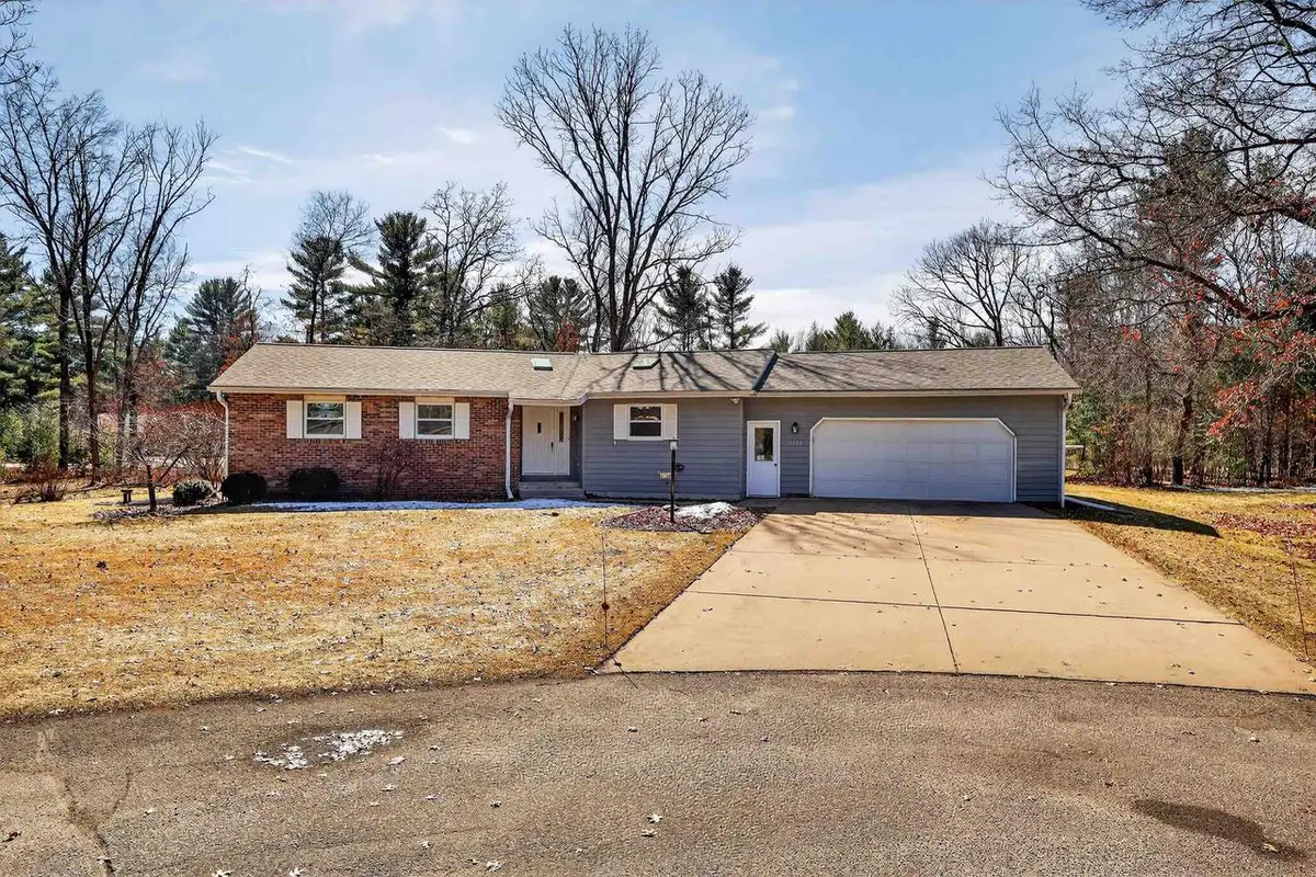 3130 47TH COURT, Wisconsin Rapids, WI 54494 - #1