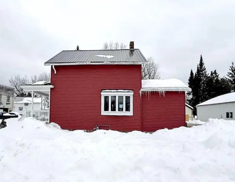 518 FLINT AVENUE, Mattoon, WI 54450 - #3