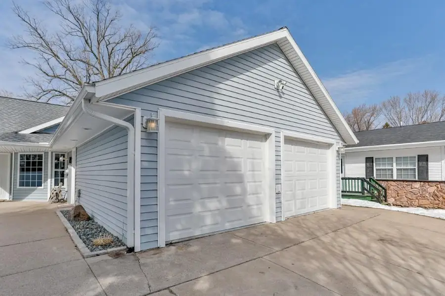 1616 CLEVELAND AVENUE, Wausau, WI 54401 - #2